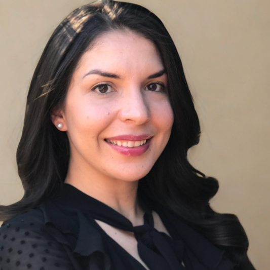 Mayra Leon-Fogg, LCSW Mayra Leon-Fogg