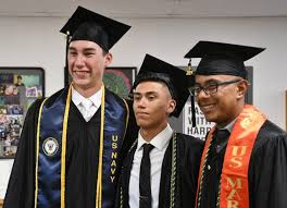 La Sierra graduates pose for picture